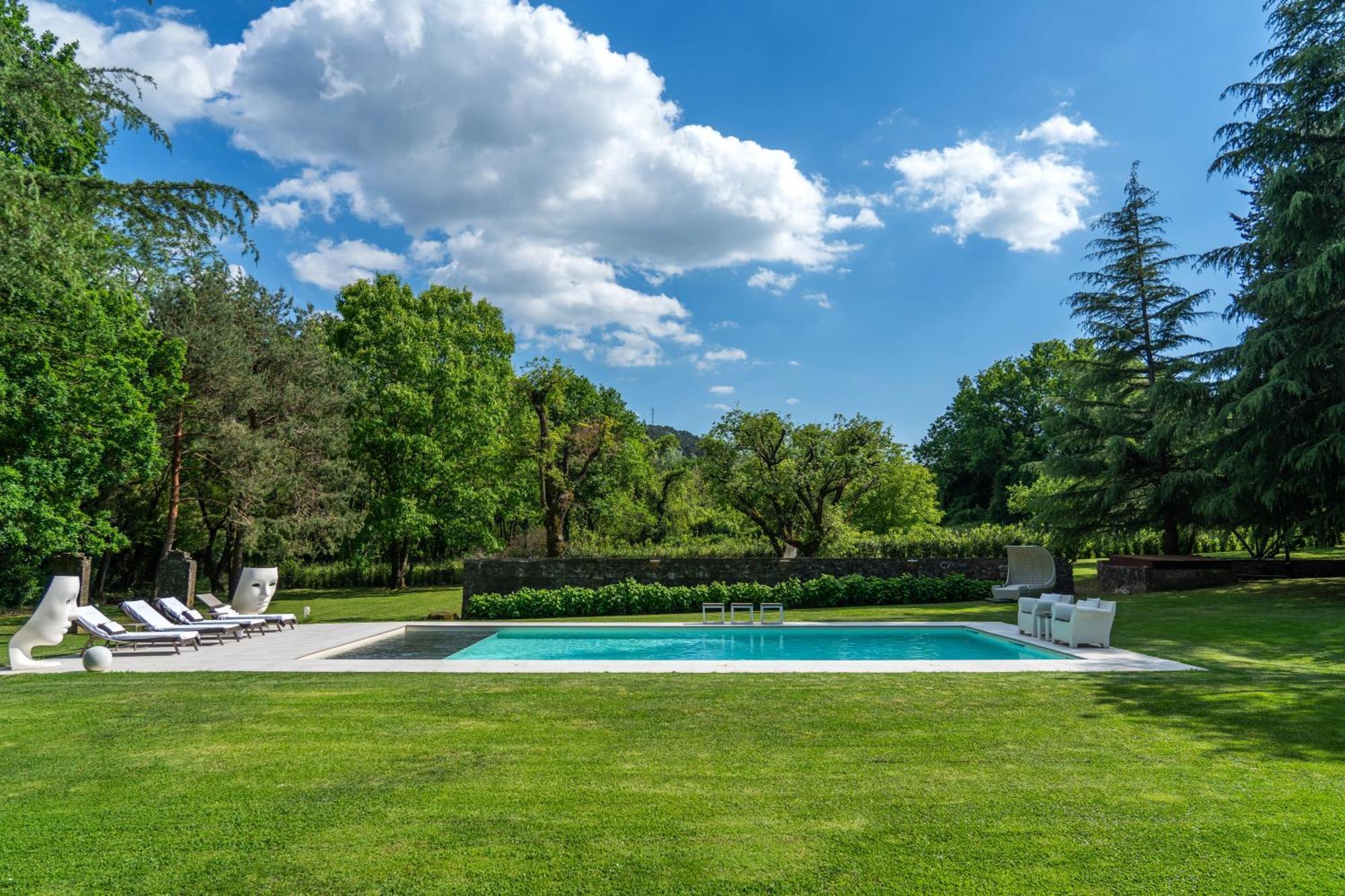 Villa Vittoria - Lusso Con Piscina, Tennis, Jacuzzi E Palestra Lucca Buitenkant foto