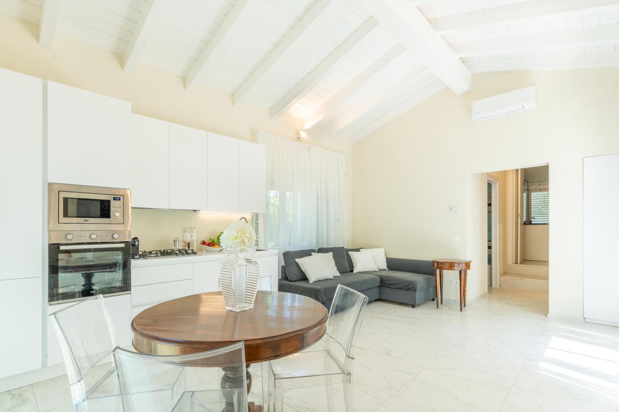 Villa Vittoria - Lusso Con Piscina, Tennis, Jacuzzi E Palestra Lucca Buitenkant foto
