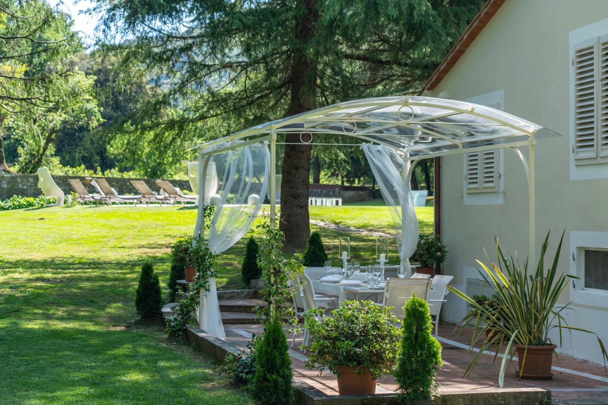 Villa Vittoria - Lusso Con Piscina, Tennis, Jacuzzi E Palestra Lucca Buitenkant foto