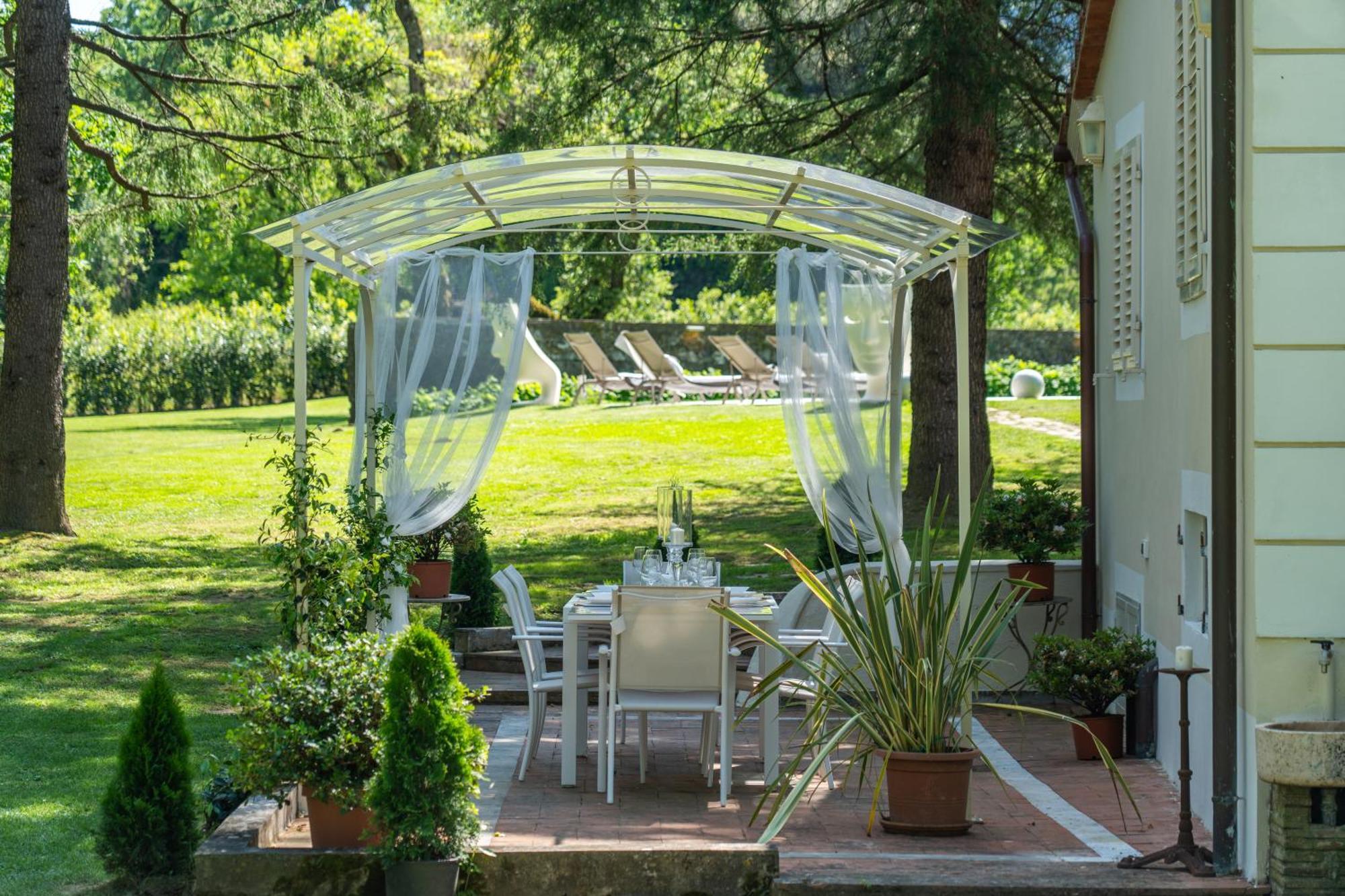 Villa Vittoria - Lusso Con Piscina, Tennis, Jacuzzi E Palestra Lucca Buitenkant foto