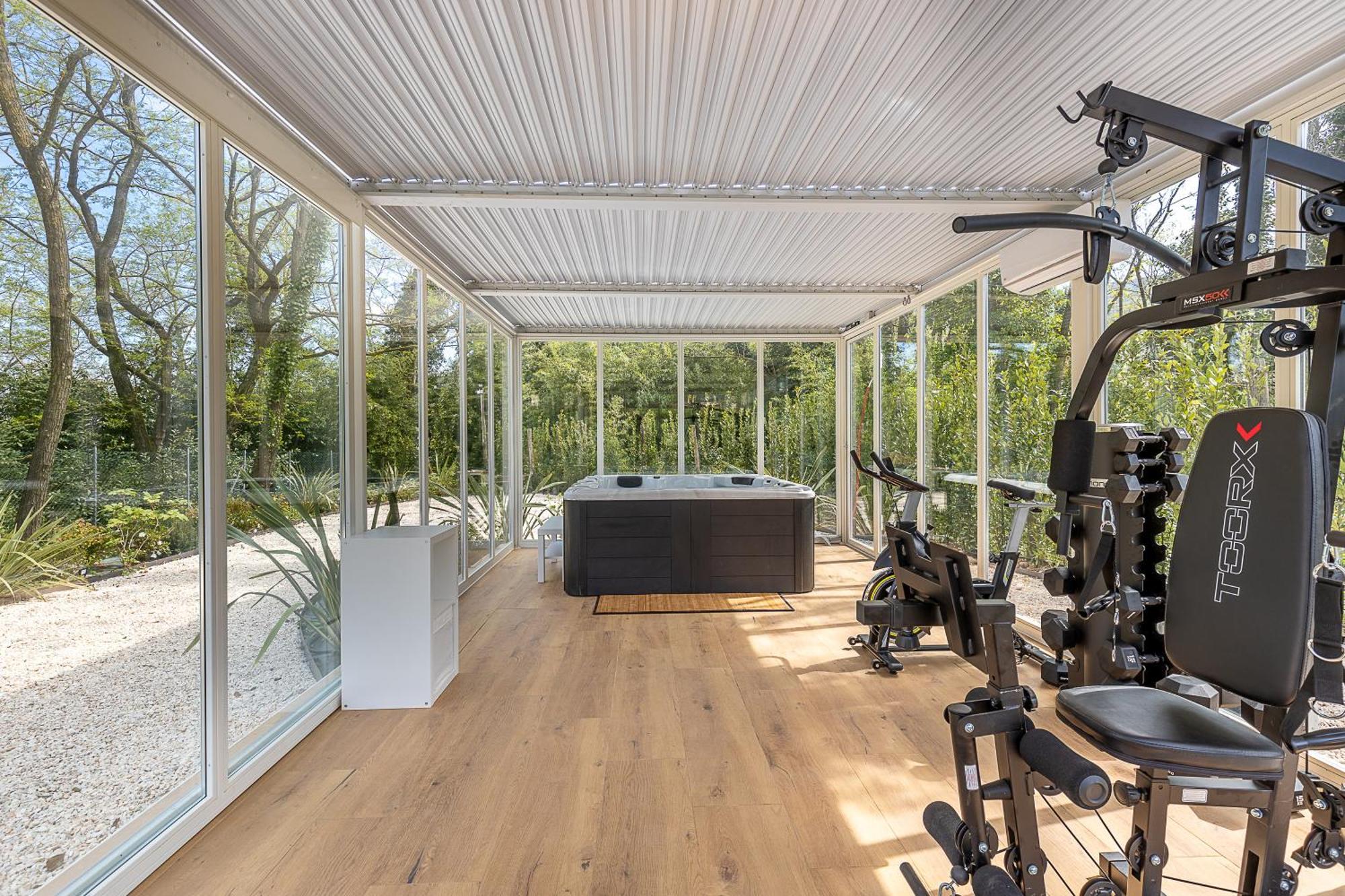 Villa Vittoria - Lusso Con Piscina, Tennis, Jacuzzi E Palestra Lucca Buitenkant foto